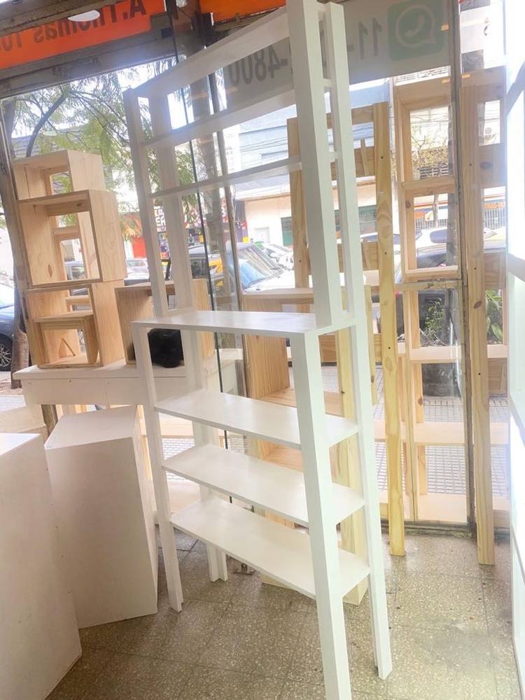 Mueble varios modelo nuevo de Mueblería Longhi